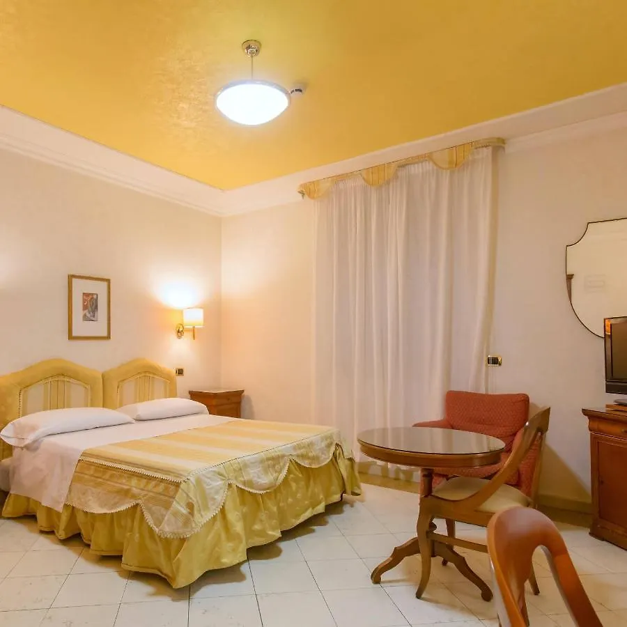 Mariano IV Palace Hotel Oristano 4*,  Italy