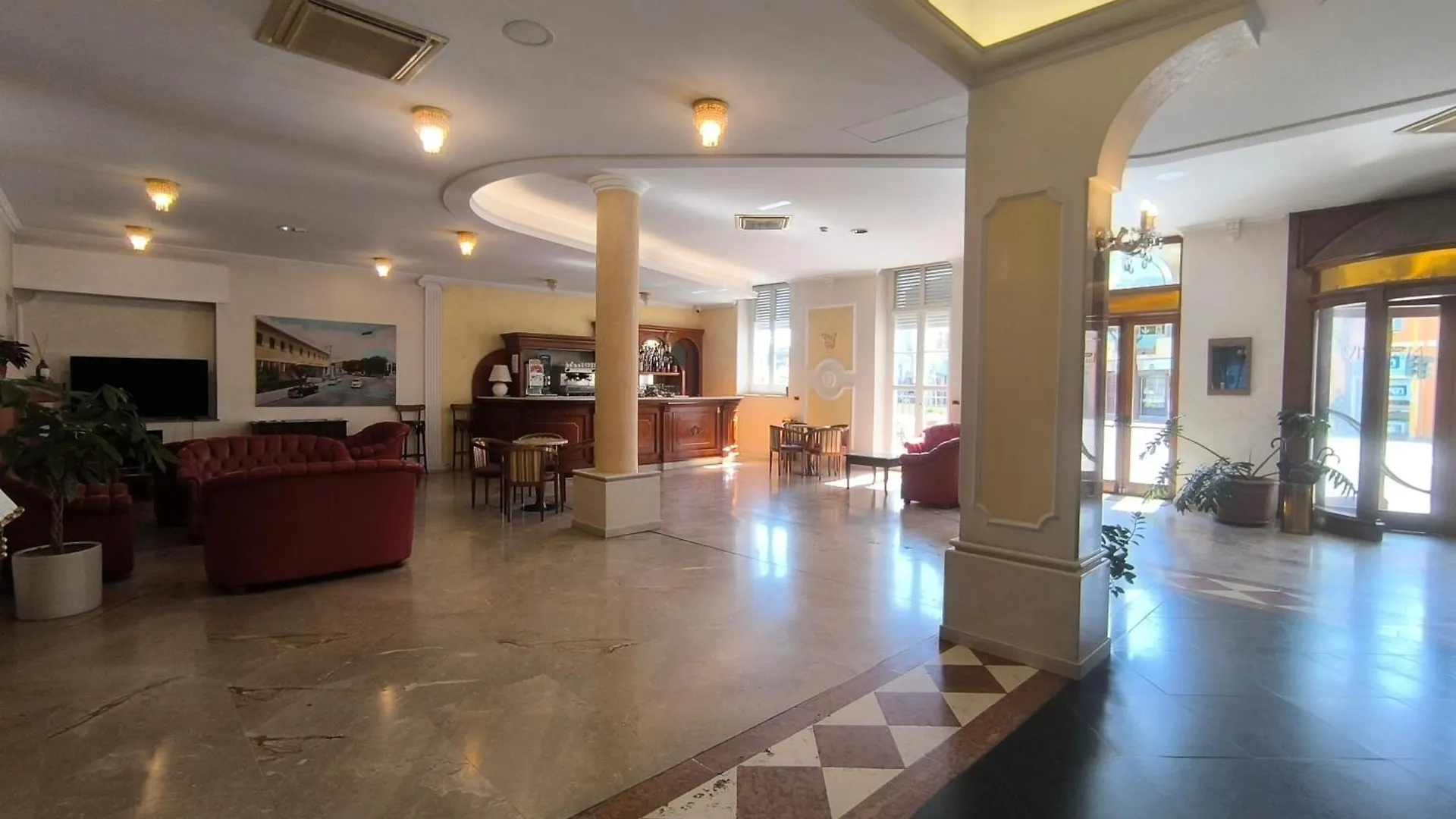 Mariano IV Palace Hotel Oristano 4*,
